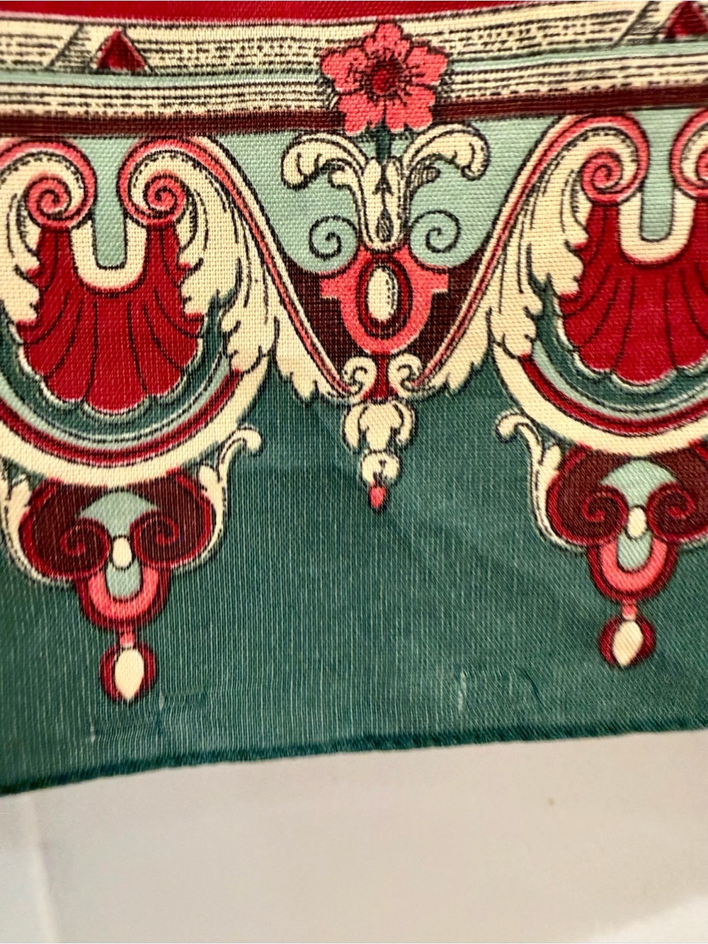 Vintage 80s Baroque Renaissance Floral Square Scarf Green Red Cream Gold Cottage - Picture 10 of 12
